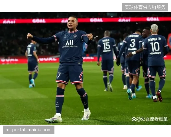 姆巴佩15球斩获金靴却无缘最佳十一人，克瓦拉茨赫利亚当选赛季最佳球员引发热议